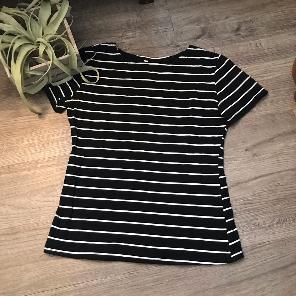 Amazon Black Stripe Tee